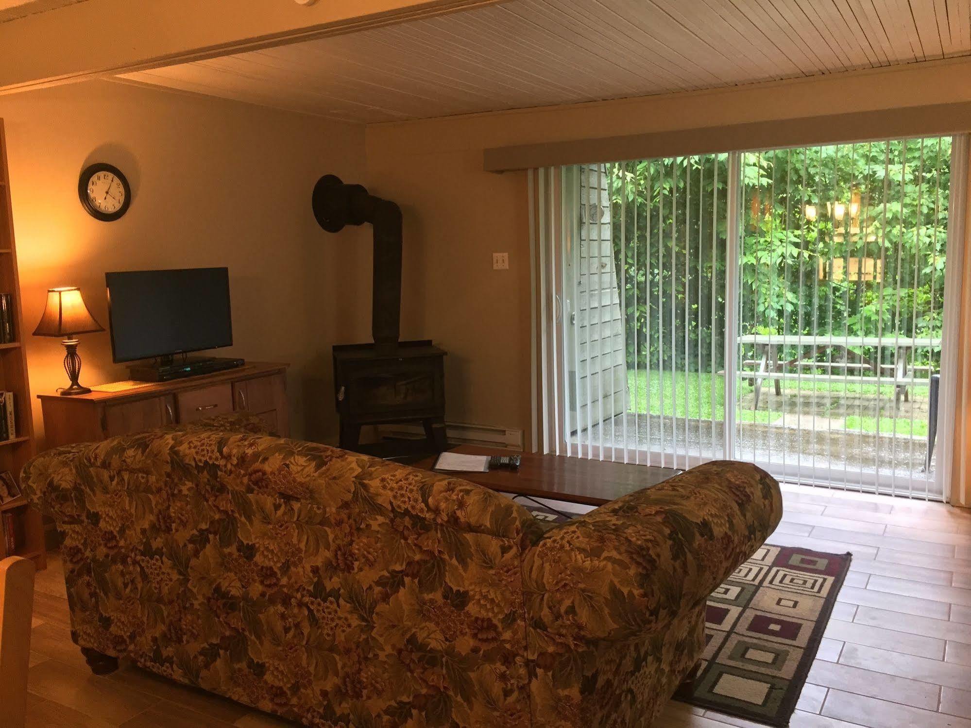 Les Chalets Bo-So-Met Villa Beaupré Exteriör bild